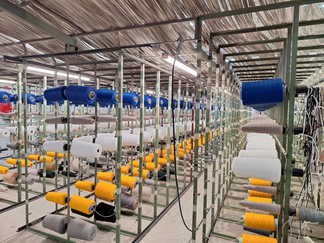 Fabricação de relva desportiva artificial Heroturfs na Espanha